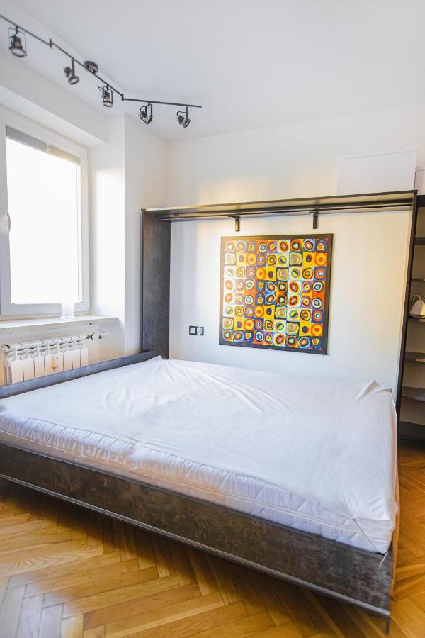 ורשה Charming Apt Next To Lazienki Park And City Center מראה חיצוני תמונה